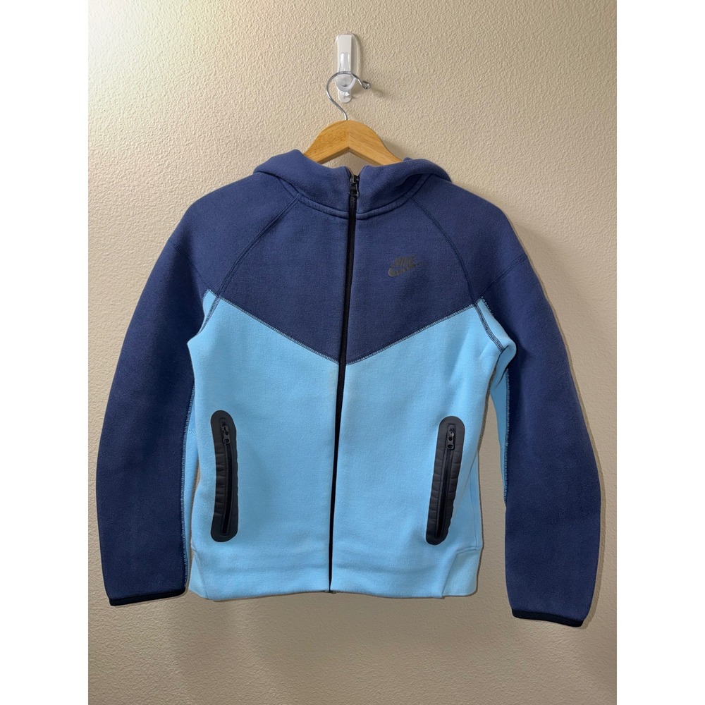 Boys Nike Tech Jacket Size Large